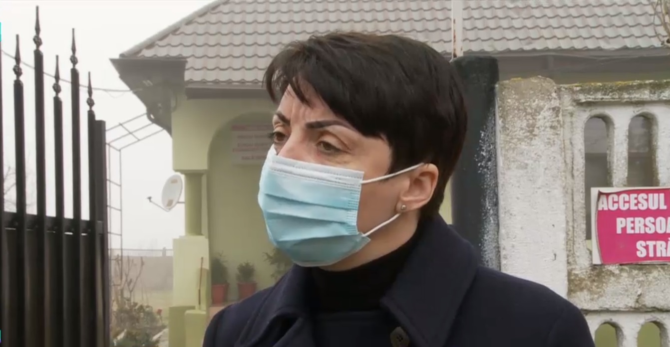 O fostă patroană de magazine devenită manager de spital a angajat un mecanic auto, cunoscut drept „Nicu Garaj”, ca administrator