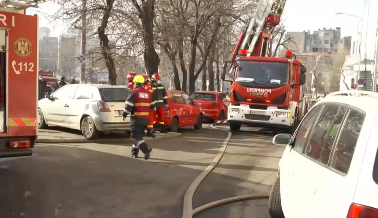 Incendiu într-un bloc din centrul Bucureștiului