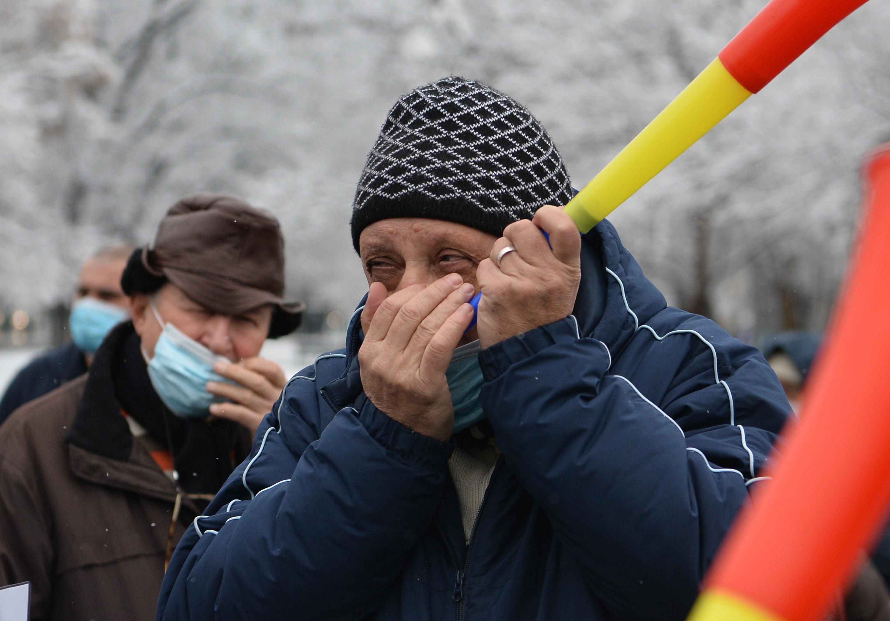 Pensionarii protestează în fața Ministerului Muncii și la Guvern
