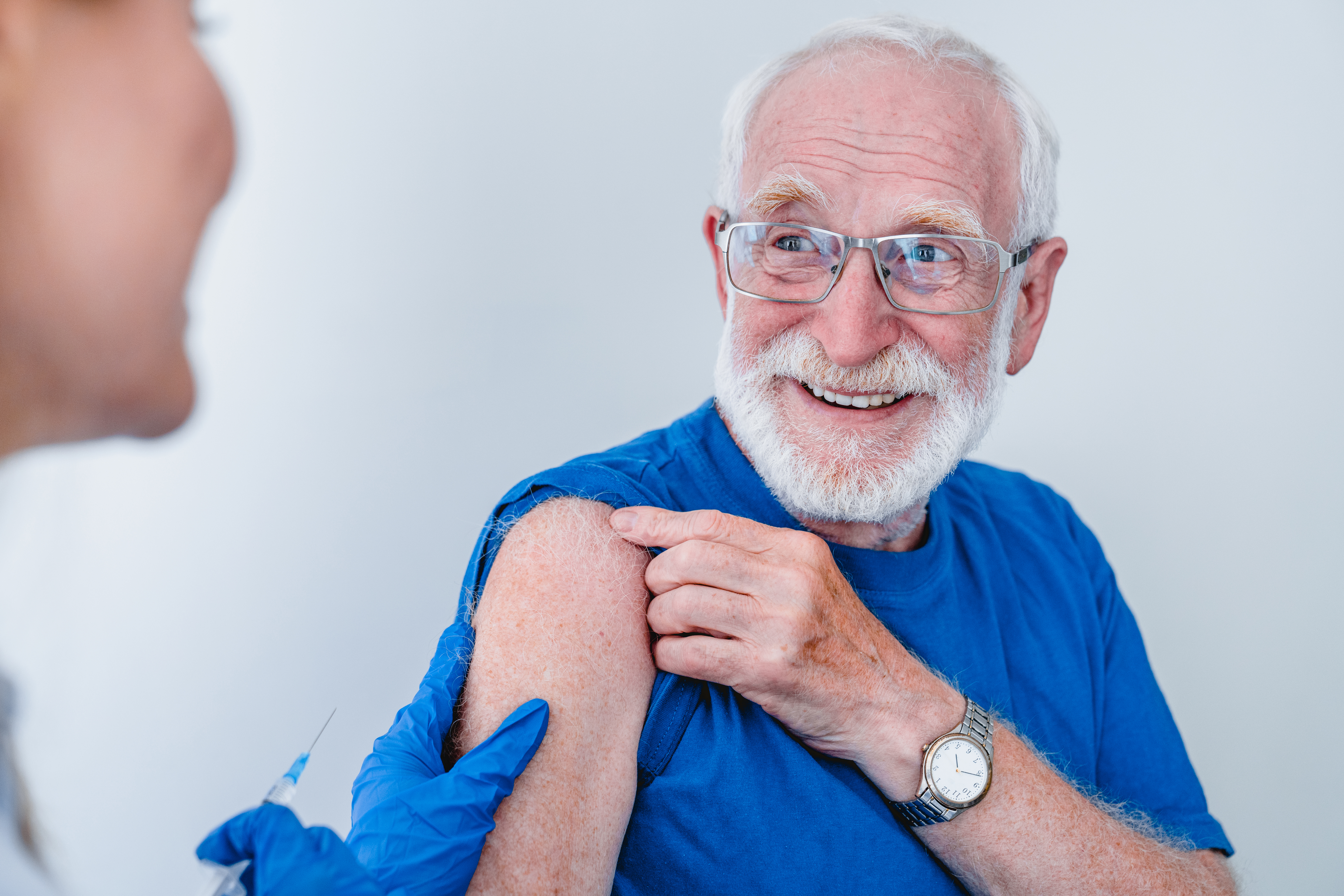 302 persoane pe minut s-au programat sâmbătă pe platforma de vaccinare