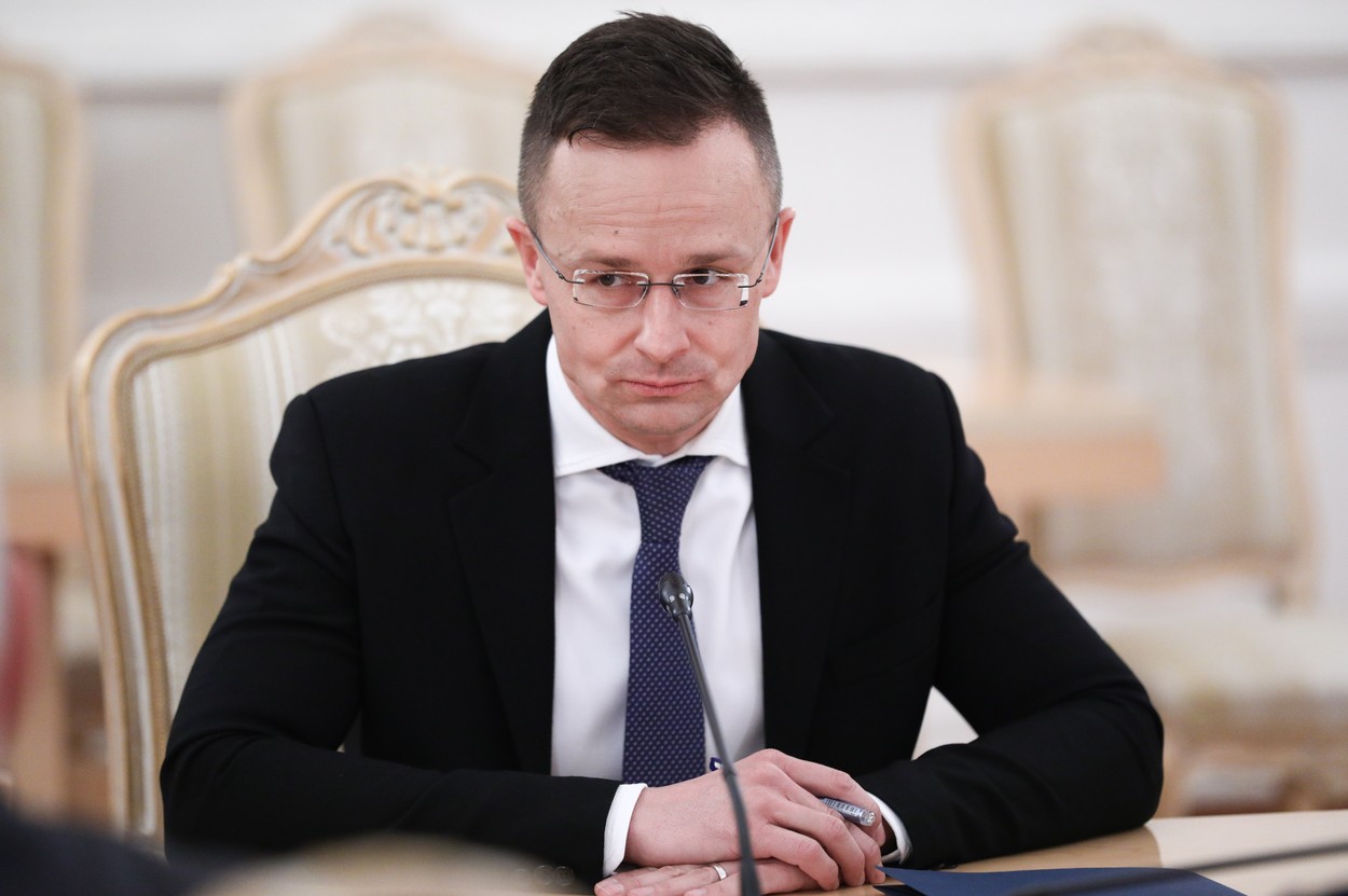 Peter Szijjarto acuză o campanie concertată împotriva Ungariei: Curentul liberal internațional nu digeră succesul nostru