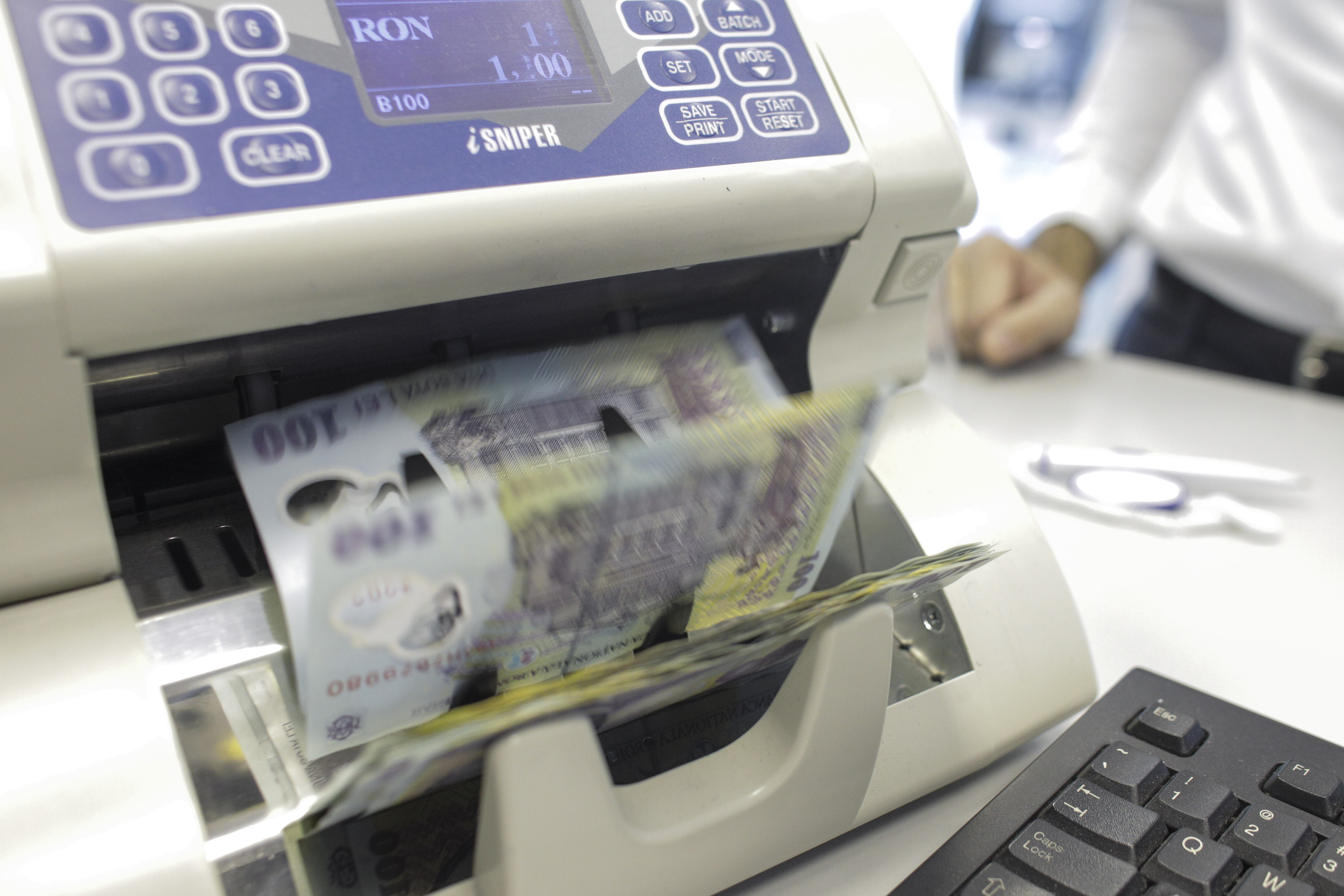 Noi reguli pentru ajutorul HoReCa. Dacă solicitările vor fi numeroase, suma pentru fiecare companie ar putea să fie sub așteptări