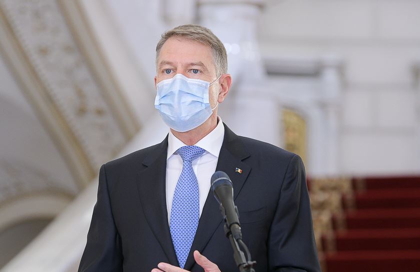 Klaus Iohannis, mesaj de Ziua Dezrobirii Romilor: Trebuie să eliminăm discriminarea și să renunțăm la discursul încărcat de ură