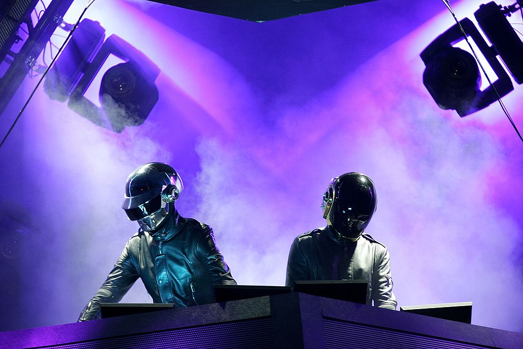 Daft Punk s-a desfiinţat. Cum şi-au anunţat despărţirea cei doi membri ai formaţiei, după aproape 30 de ani de activitate