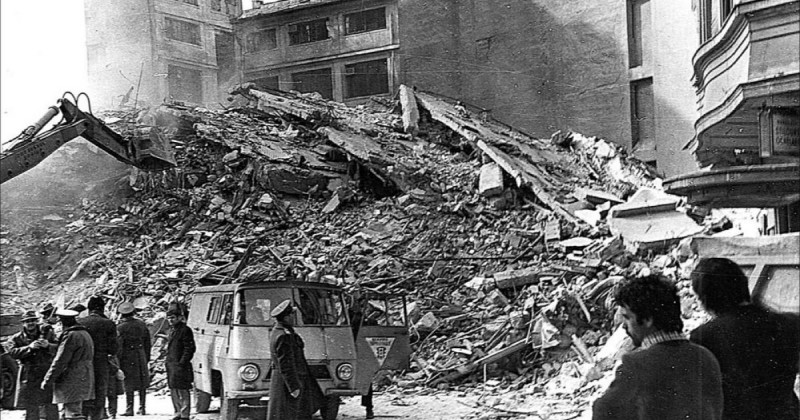 44 de ani de la cutremurul din 4 martie 1977. Peste 1.500 de oameni au murit și 11.300 au fost răniți în urma seismului de 7,2 grade