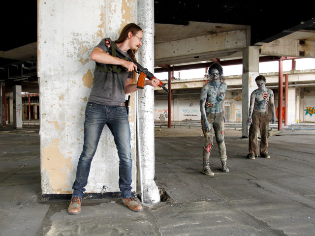 Guvernul SUA le spune americanilor să se pregătească de o Apocalipsă Zombi