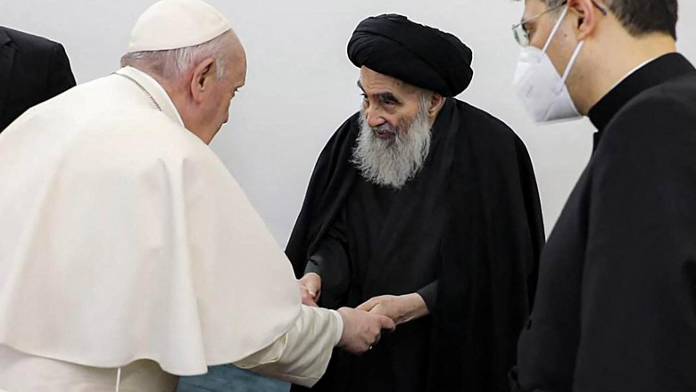 Papa Francisc și Ayatollahul al-Sistani.