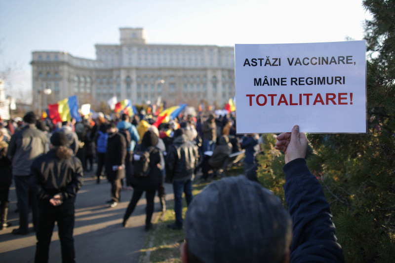 PROTEST_MASURI_COVID-19_vaccin-parlament-7 martie 2021 11_INQUAM_Octav_Ganea