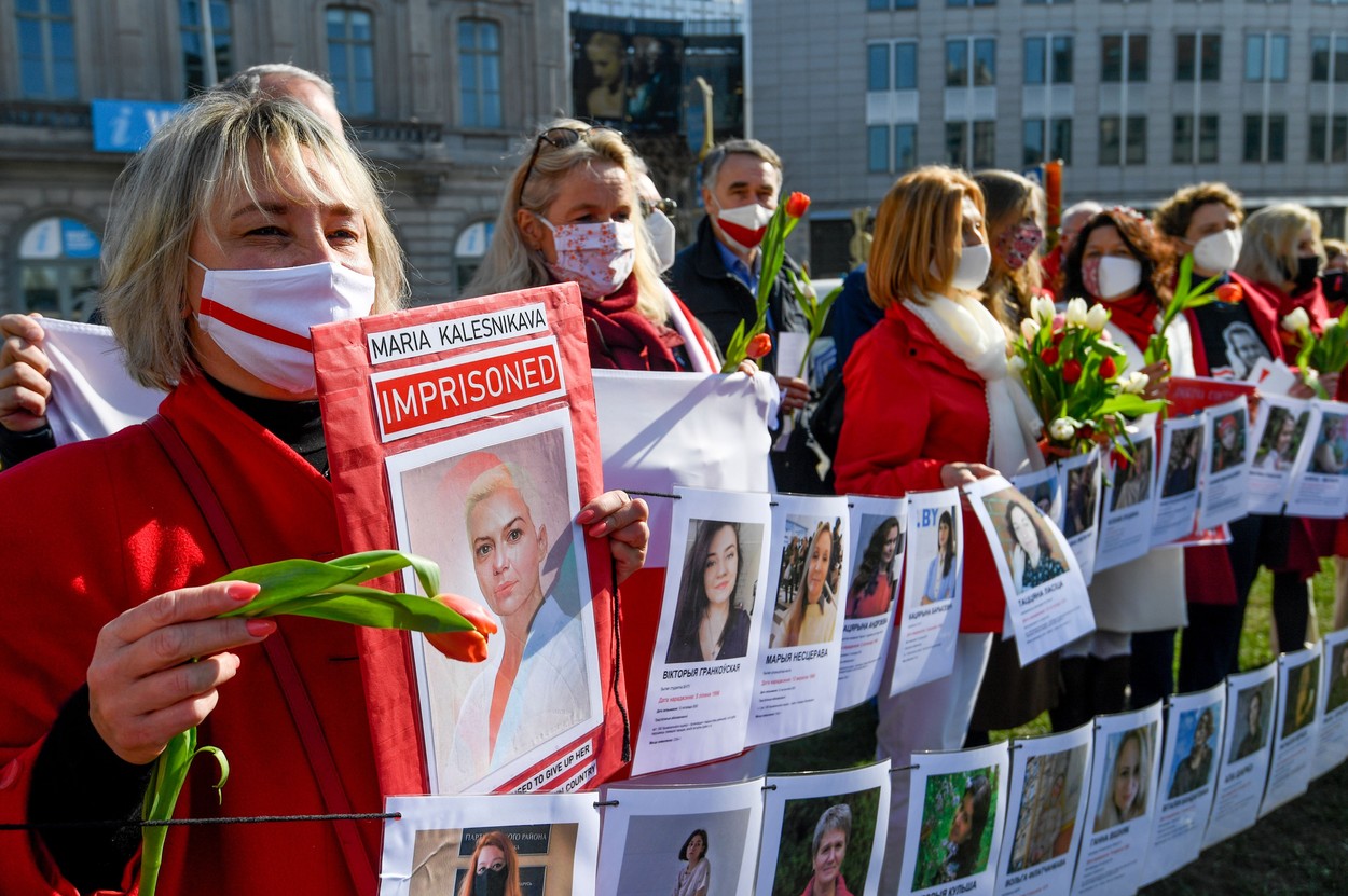 Proteste în Polonia împotriva legii privind avortul, de Ziua internaţională a femeii