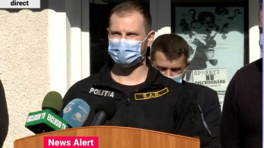 negociator politie sas Moraru Ștefănuț Marius in uniforma neagra