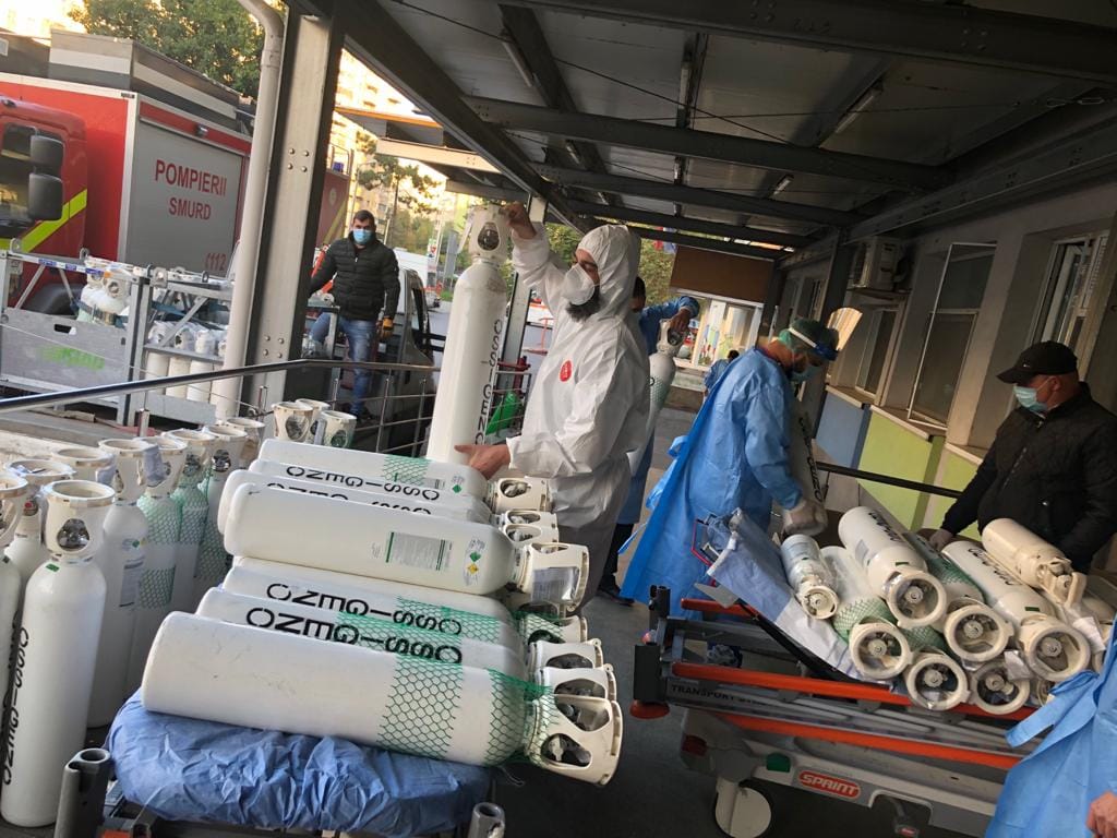 Criza de oxigen, marea problemă cu care se confruntă acum spitalele din țară. Într-o lună se consumă cât se folosea într-un an
