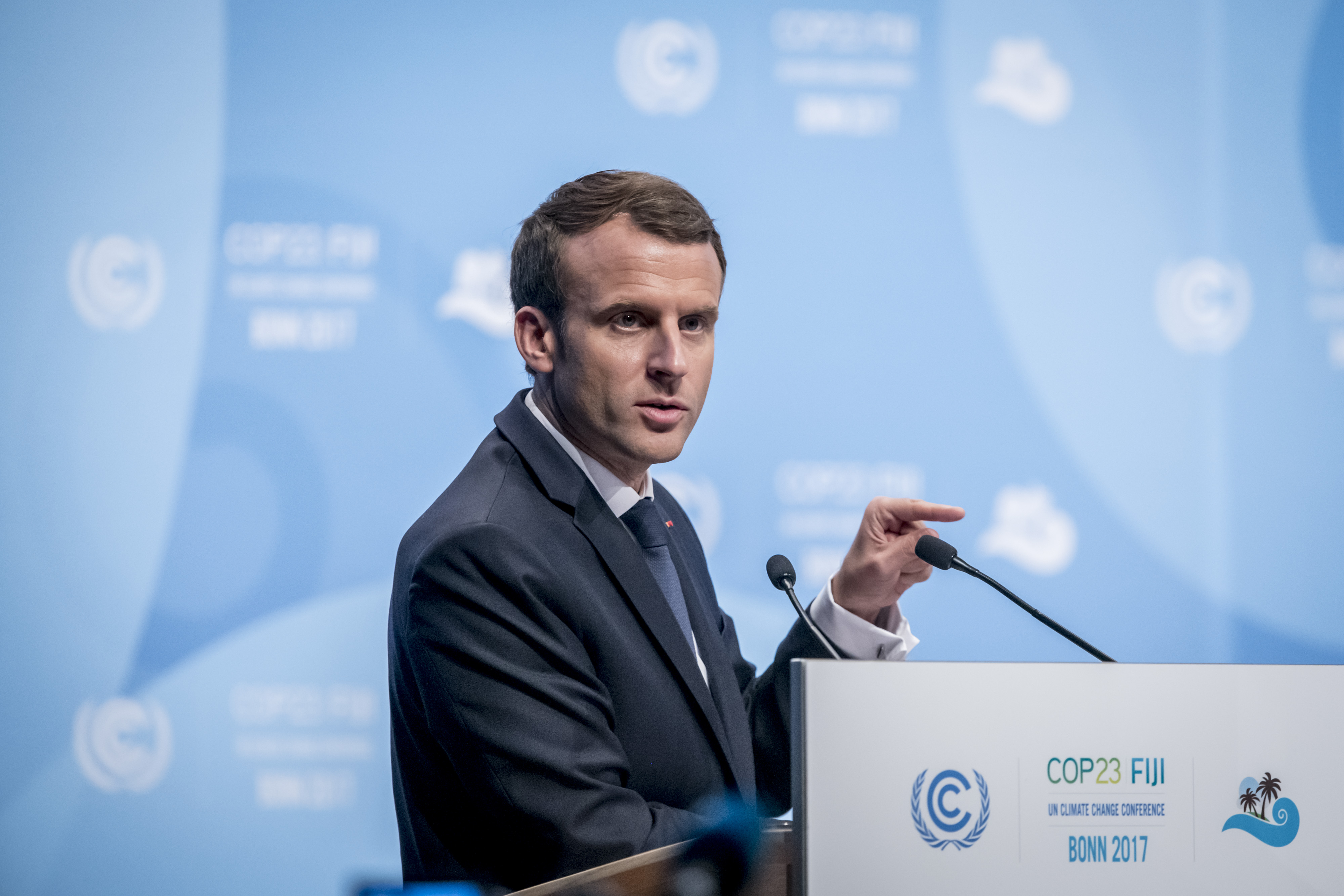 Franța urmează să includă lupta împotriva schimbărilor climatice în Constituție. Amendamentele au fost adoptate de Adunarea Națională