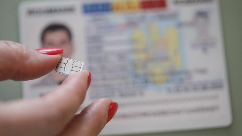 Românii vor putea solicita cartea de identitate electronică din luna august