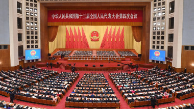 cei 3.000 de alesi ai parlamentului chinei voteaza in umanimitate legea reformei electorale in hong kong