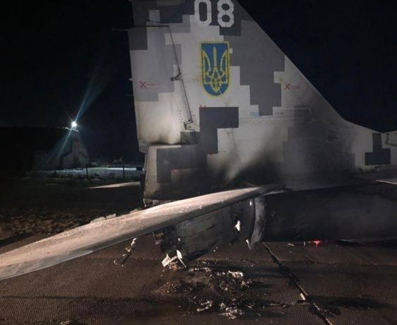 accident-ofiter-mig-29-masina-aeroport-uraina (1)