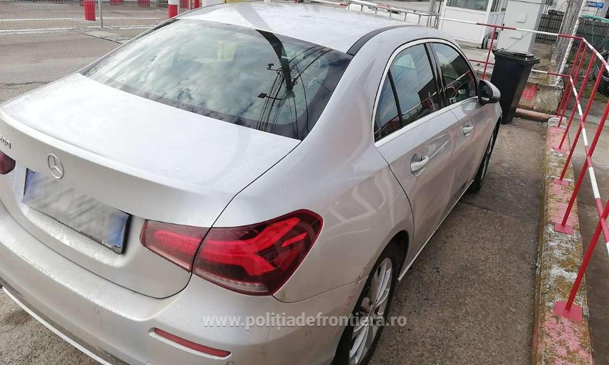 Mercedes Benz CLA