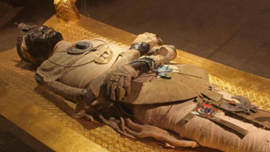 mumie regala egipt