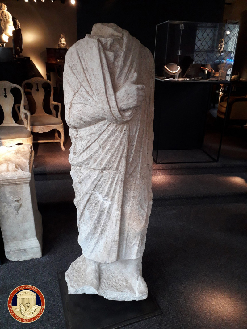 statuie romana