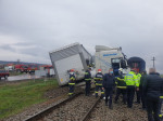 accident camion tren sursa ISU Vaslui 150421 (12)