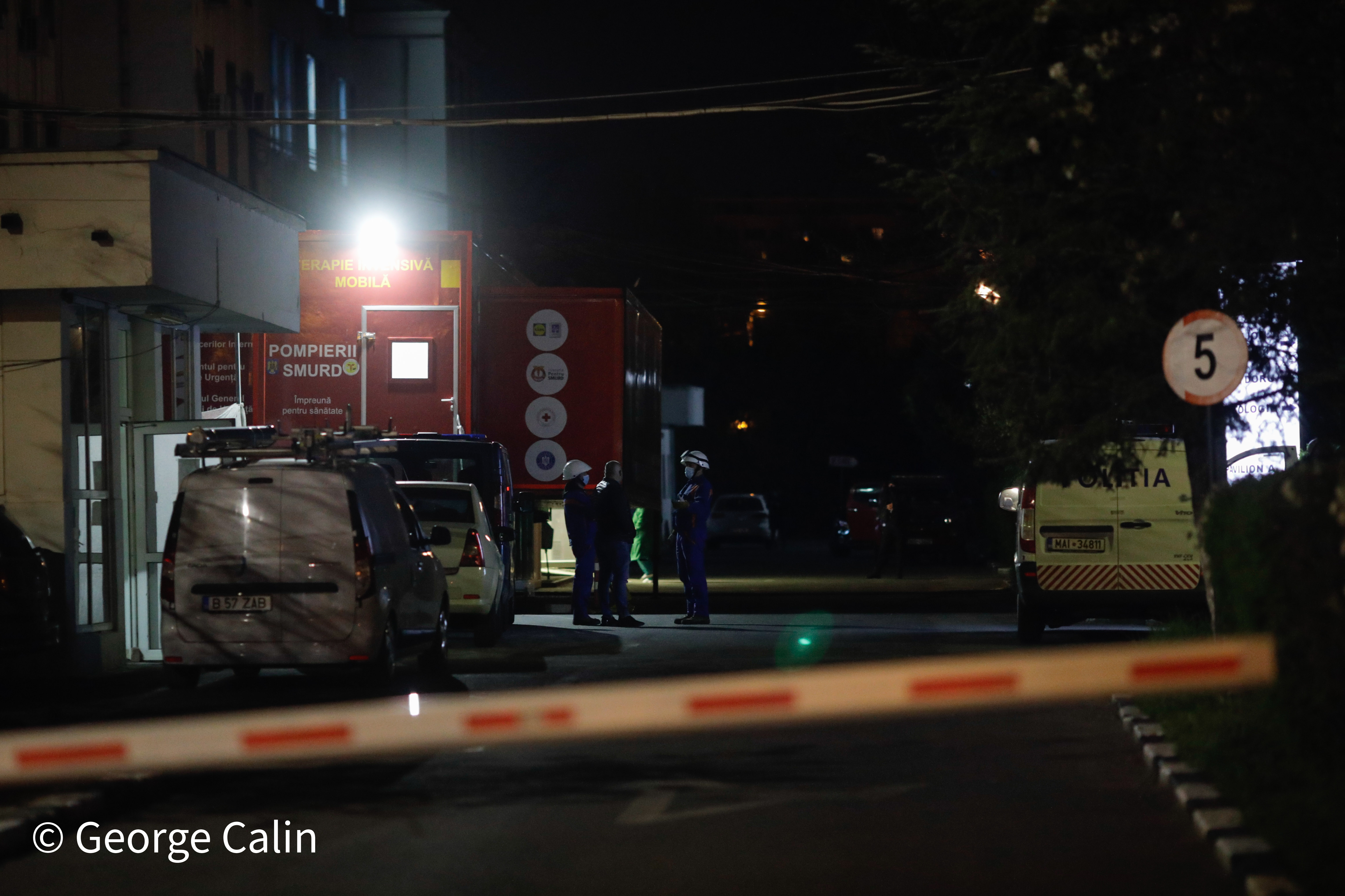 Doi angajați de la Spitalul Victor Babeș, reținuți în dosarul morții celor trei pacienți. Ei ar fi manevrat greșit instalația de oxigen