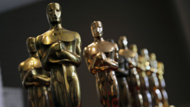 Statuete pentru premiul Oscar.