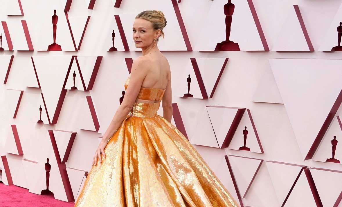 Oscar 2021: Starurile au strălucit din nou pe covorul roșu. Ce rochii au purtat actrițele la ceremonie