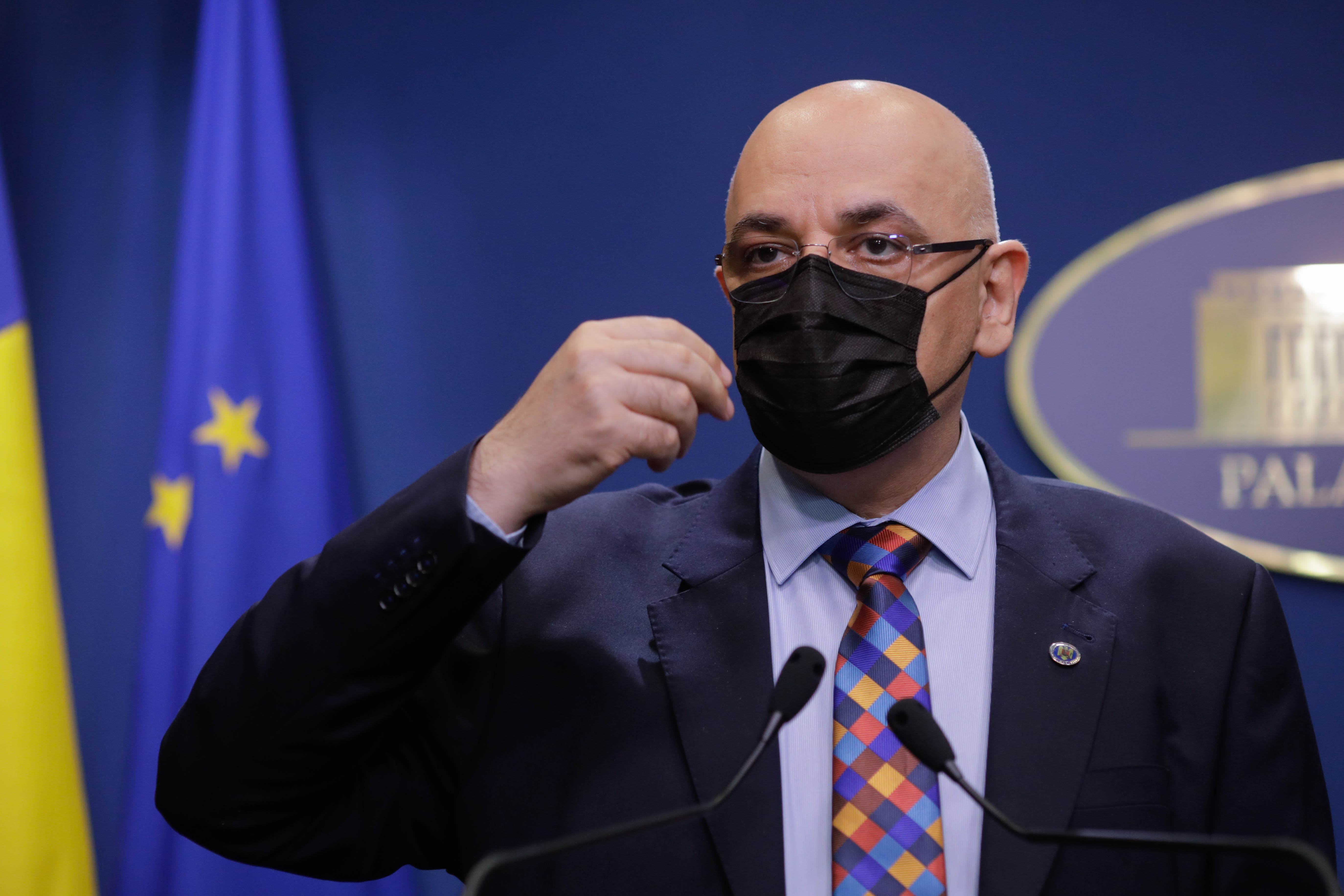 Klaus Iohannis: Domnul Arafat este evaluat periodic de ministrul de interne