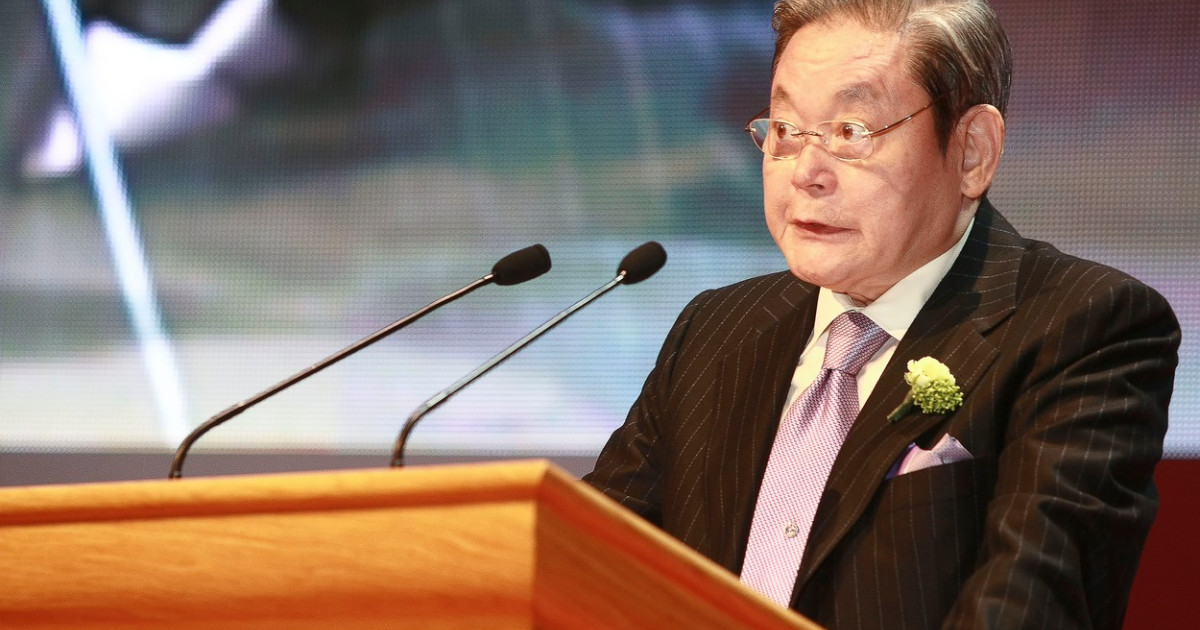 MoÈtenitorii Imperiului Samsung Au De PlÄtit O TaxÄ Record Aproape 11 Miliarde De Dolari