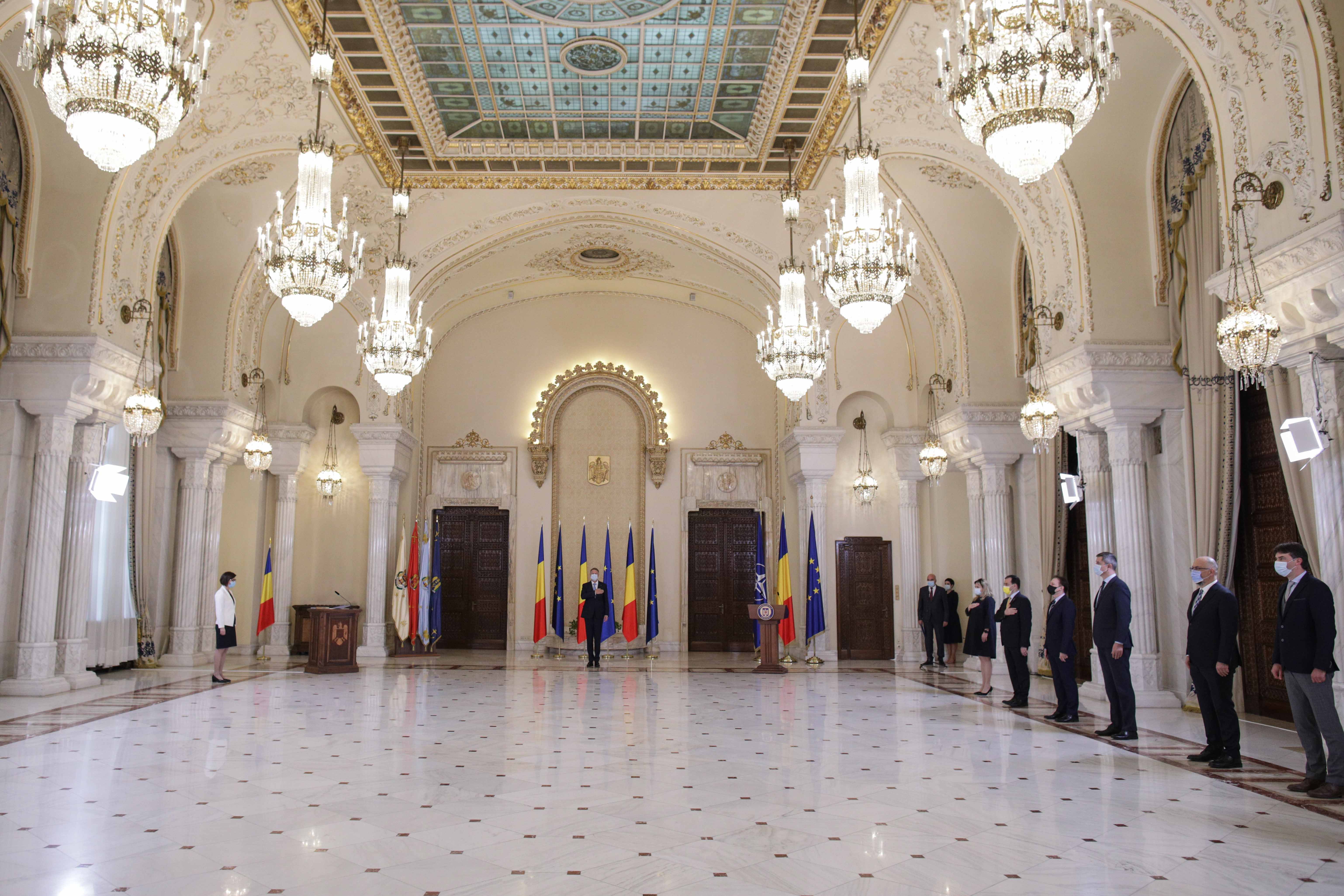 ioana-mihaila-depunere-juramant-klaus-iohannis-inq-ganea (3)