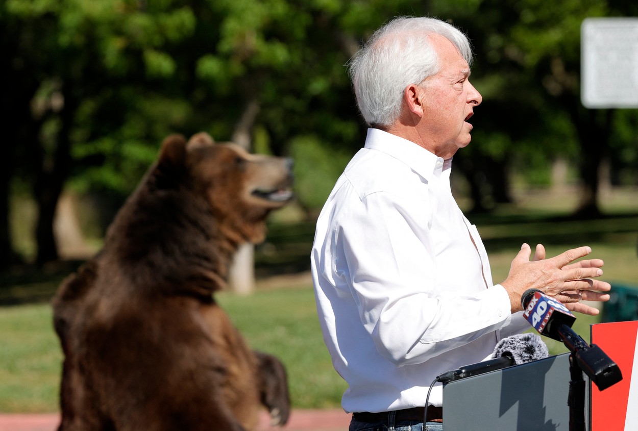 john cox campanie urs profimedia-0609252479