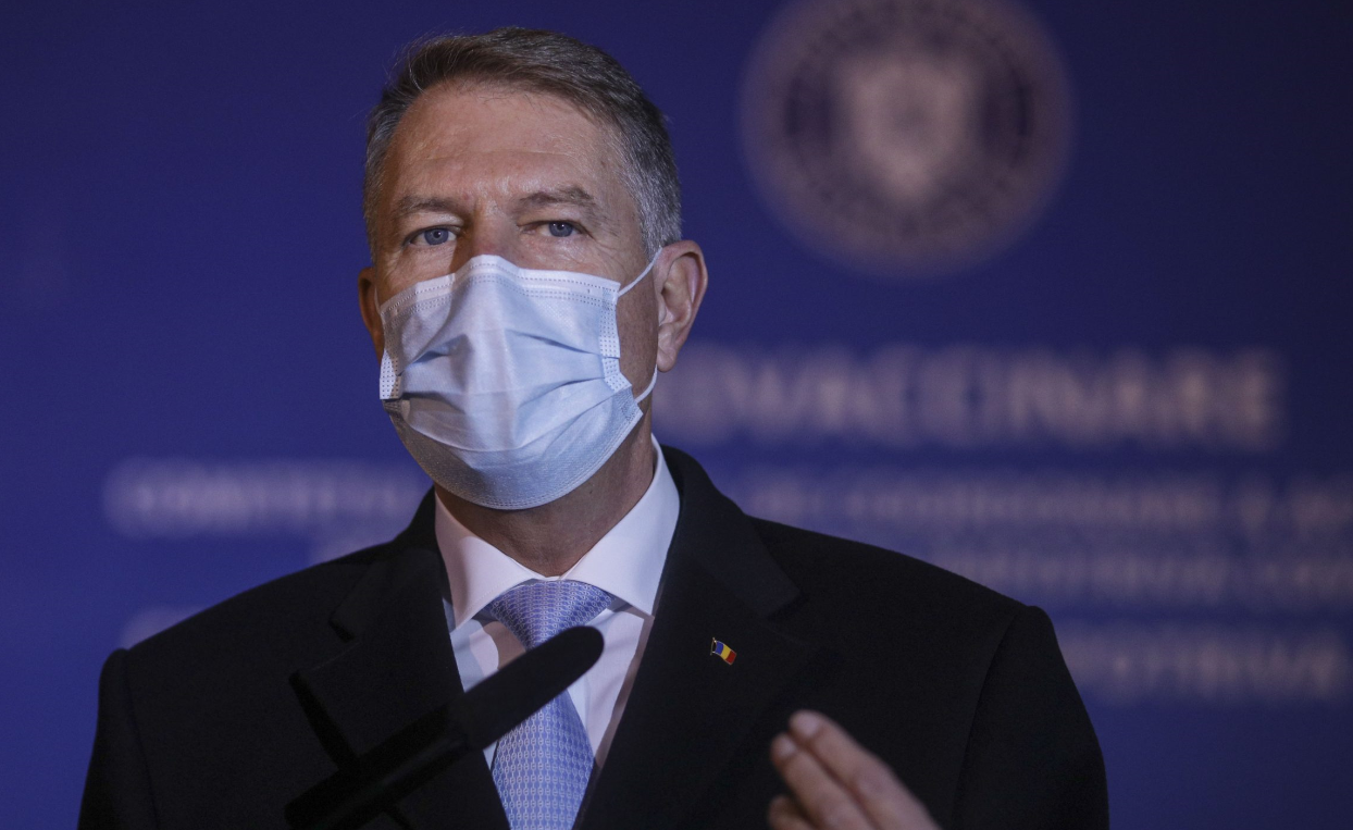 Iohannis, mesaj pentru cadrele medicale: Fiecare epoca isi are propriii sai eroi
