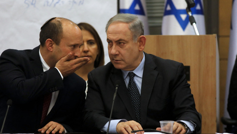 Benjamin Netanyahu şi liderul partdului dreptei radicale, Yamina, Naftali Bennett