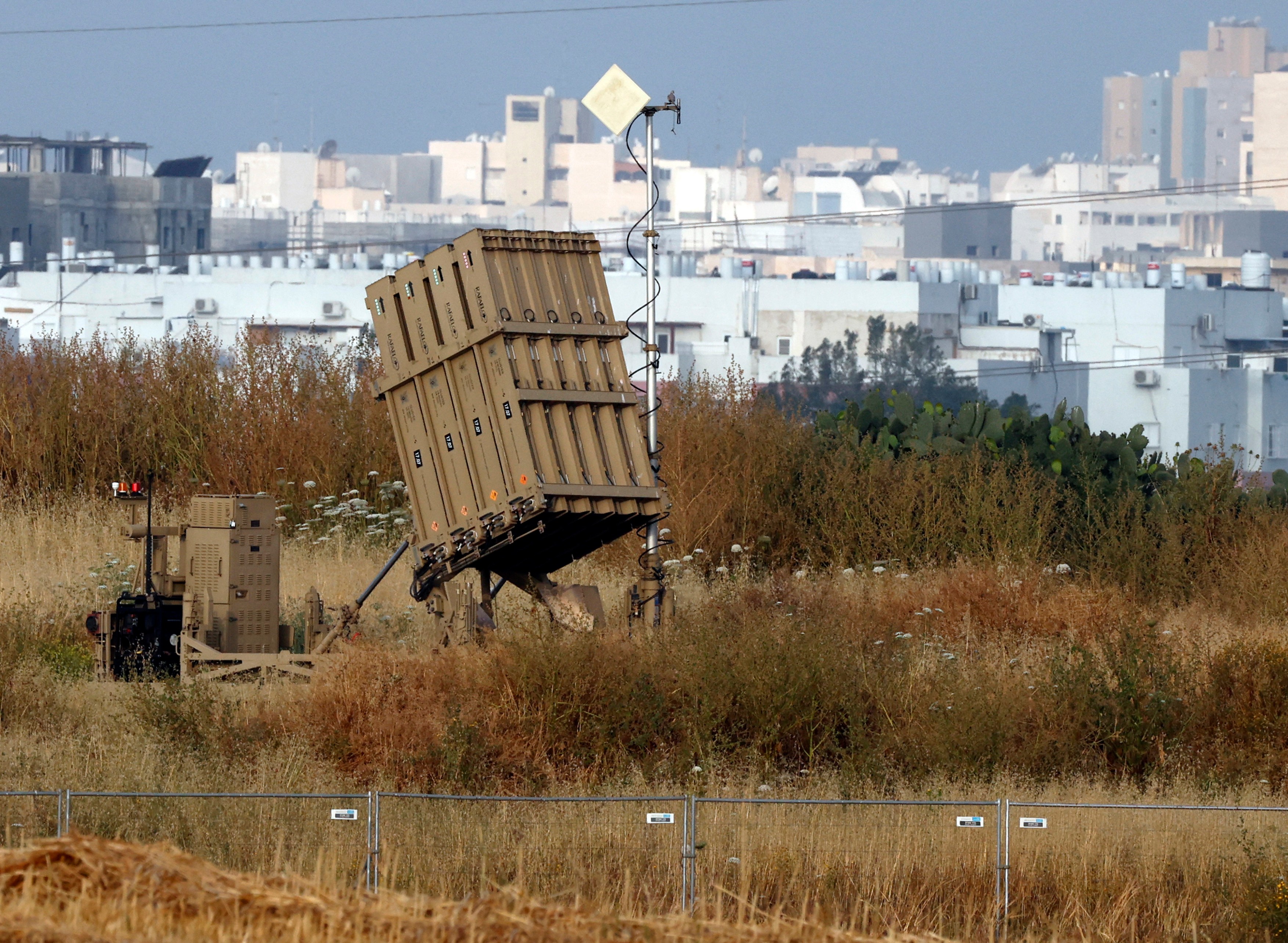 Îngrijorări ale SUA că sistemul Iron Dome al Israelului ar putea fi copleşit într-un război cu Hezbollah (CNN)