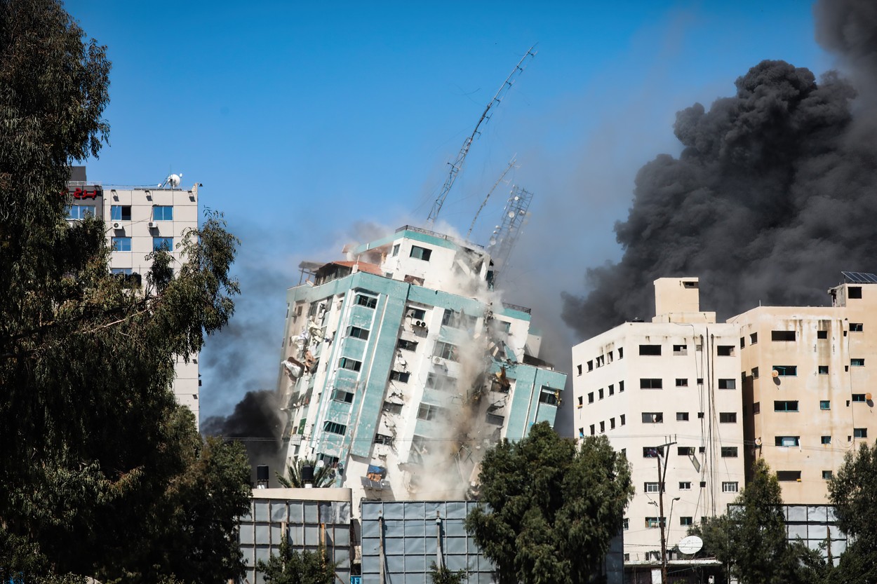 bombardare turnul al jalaa