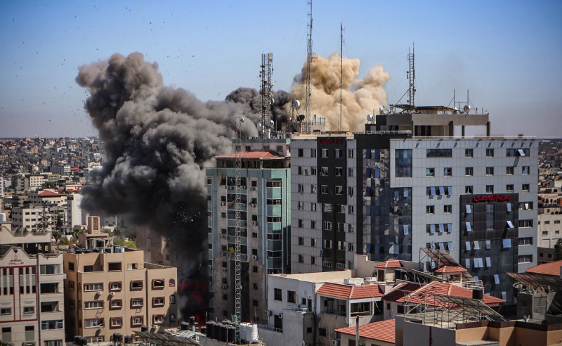 bombardament asupra turnului al jalaa in Gaza