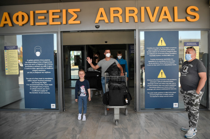 grecia aeroport heraklion profimedia