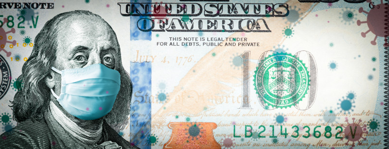 bancnotă dolari cu Benjamin Franklin care poartă mască