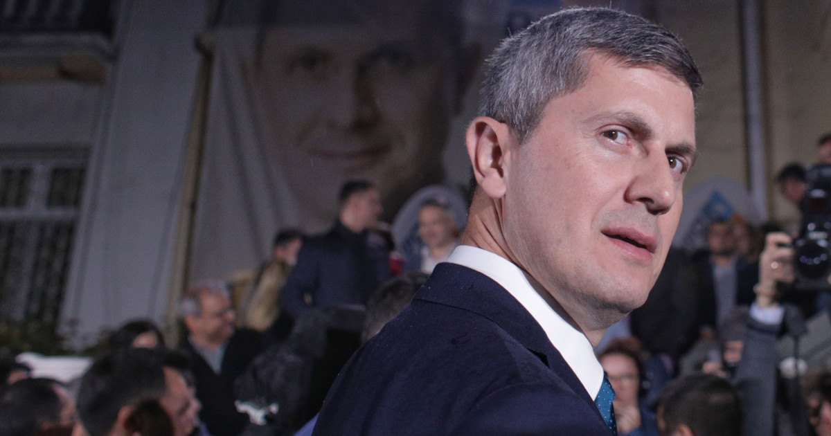 USR critică alianța PSD-AUR după moțiune