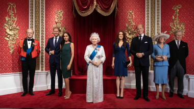 figuri de ceara ale familiei regale britanice la Madam Tussauds