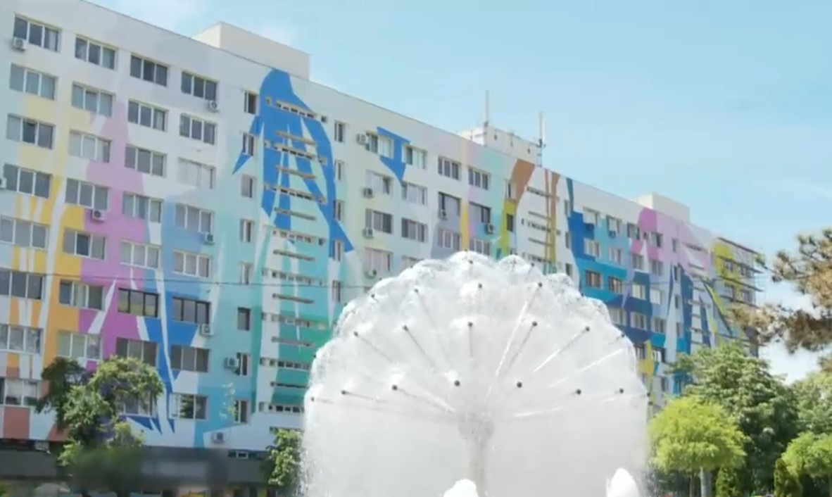 VIDEO. Cum arata cea mai mare pictura murala din Romania. Poate fi admirata in centrul Bucurestiului