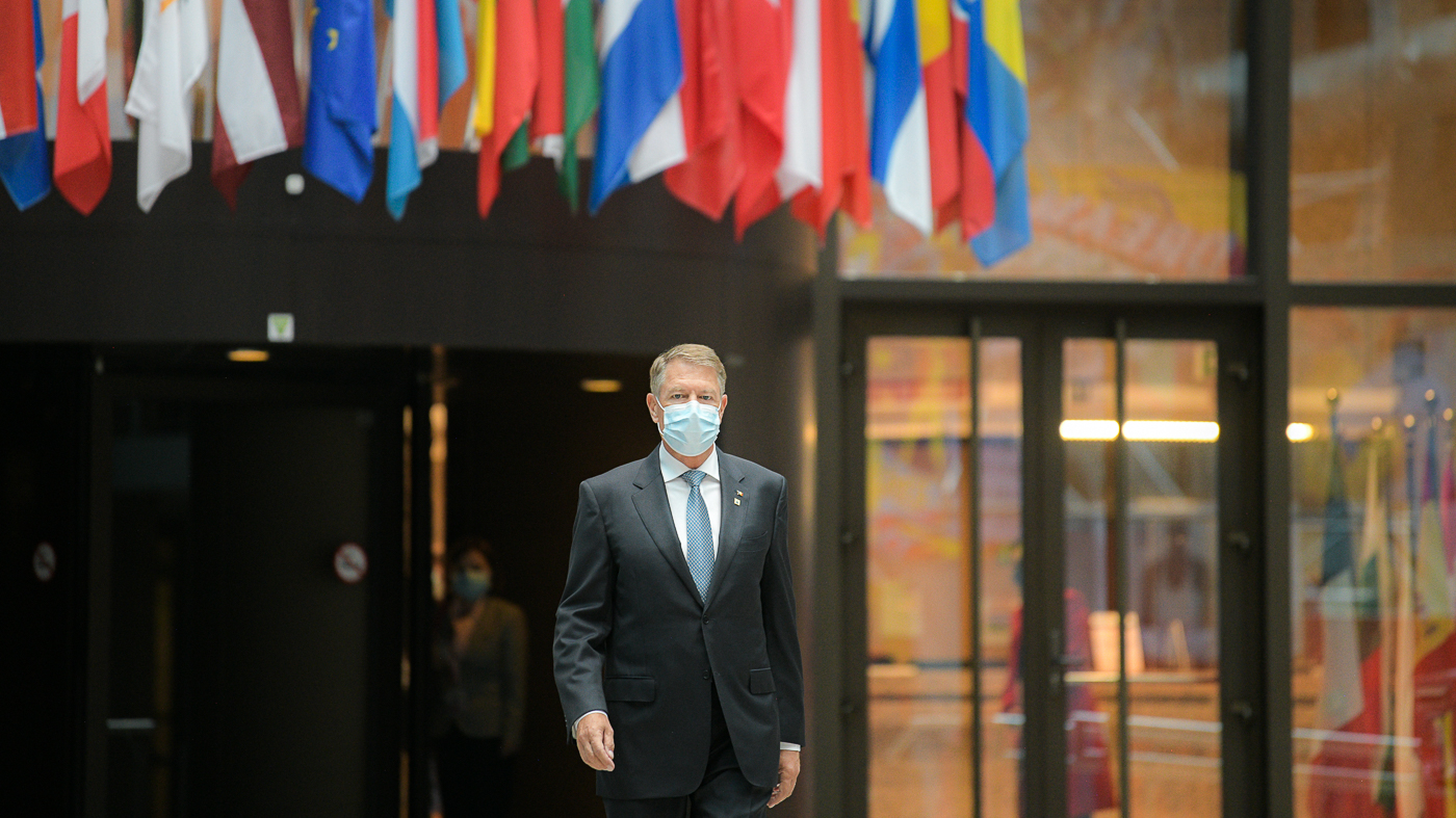 Klaus Iohannis, declarații înaintea Consiliului European: Gazele naturale și energia nucleară să fie finanțabile prin bani europeni