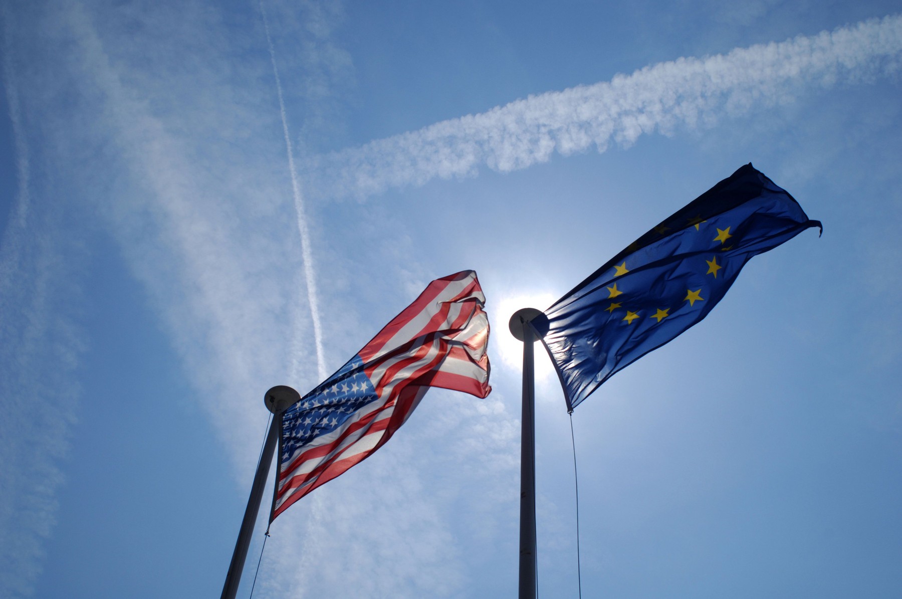 Şapte țări UE cer Bruxelles-ului să nu intre într-o „cursă a subvenţiilor” cu SUA