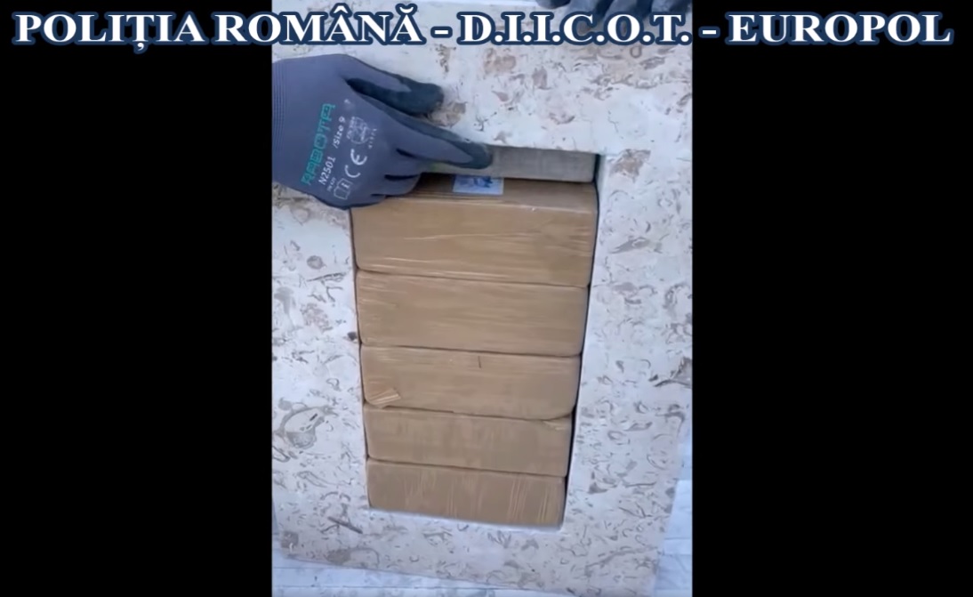 Opt persoane trimise în judecată de DIICOT, în dosarul celei mai mari capturi de heroină din România