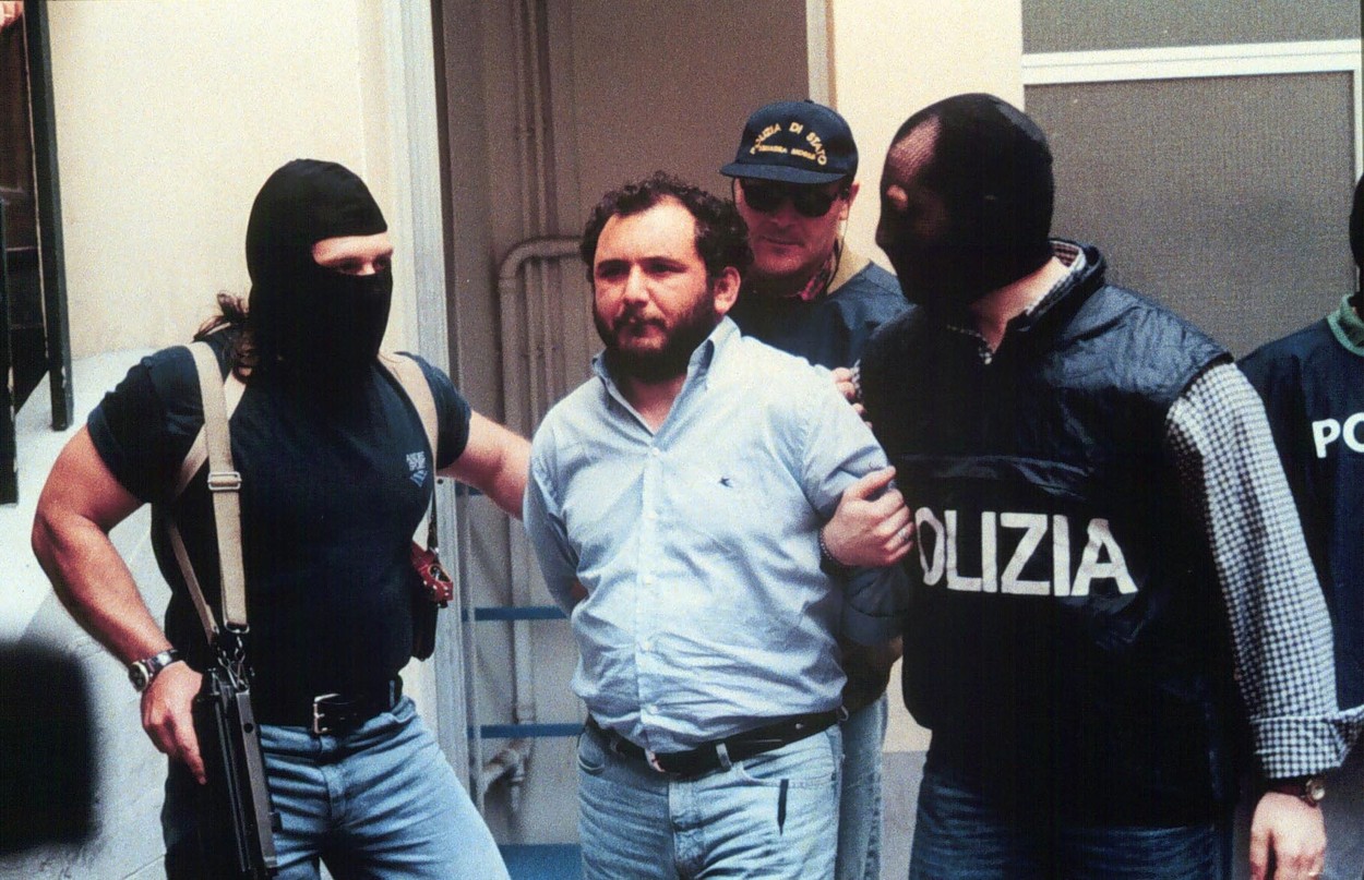 Indignare în Italia, după ce un asasin al mafiei siciliene condamnat pentru 100 de crime a ieșit din închisoare