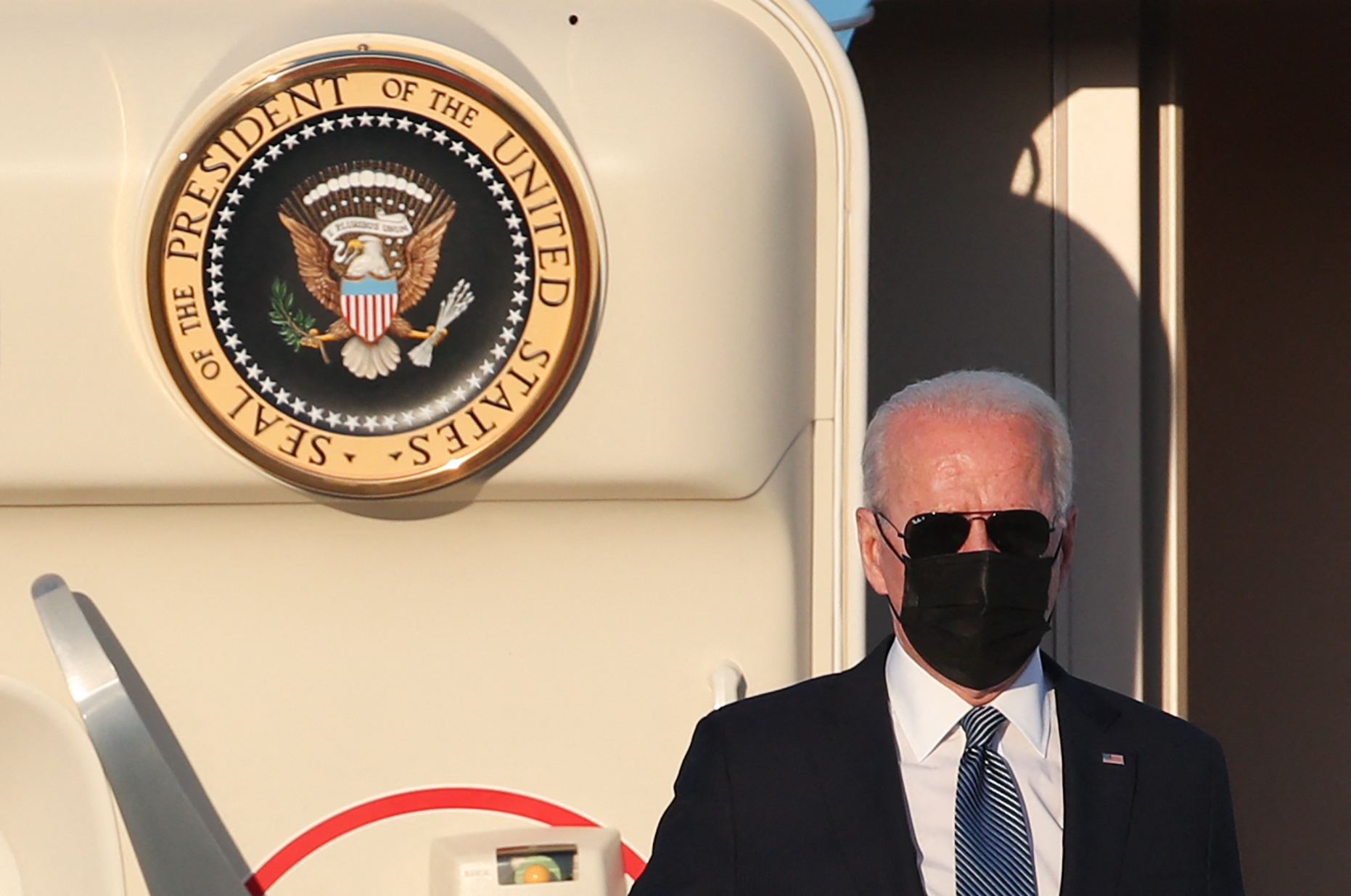 Joe Biden a ajuns la Bruxelles pentru un summit „esențial” al NATO. La întâlnirea liderilor Alianței participă și Klaus Iohannis