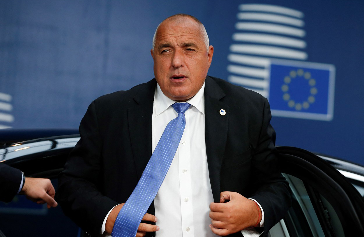 Politica din Bulgaria, comparată cu scenariile de filme cu mafioți: Politicieni interceptați, afaceriști șantajați, poze din dormitor