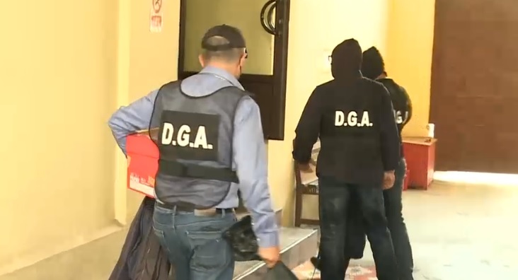 Noua politisti rutieri din Timis, retinuti, activitatea Serviciului Permise este blocata. Unde au ascuns acestia cele 380 de spagi
