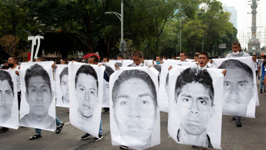 protest studenti disparuti mexic