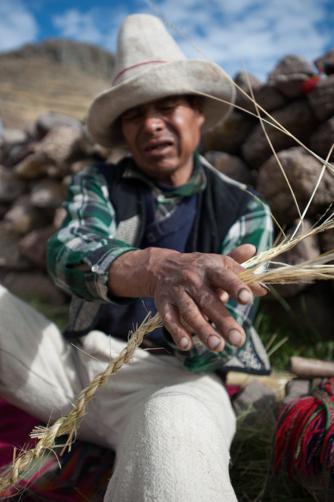 În Peru a fost construit un pod suspendat printr-o tehnică veche de sute de ani