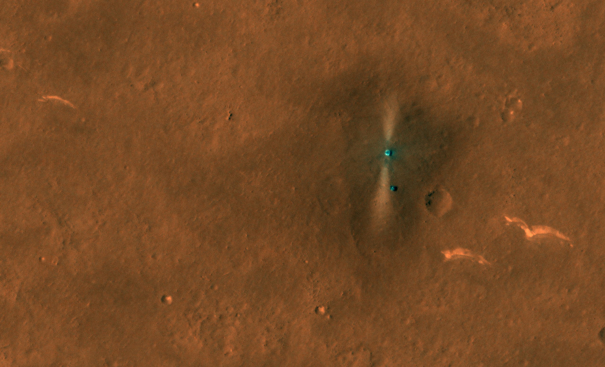 Spionaj spatial. Roverul chinezesc de pe Marte, fotografiat din spatiu de naveta NASA care orbiteaza Planeta Rosie
